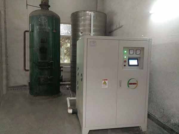 電磁採暖鍋爐